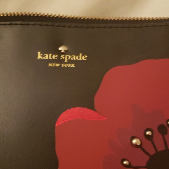 NWT Kate Spade Ooh La La Poppy Hilarie Cosmetic Ba - Picture 13 of 14